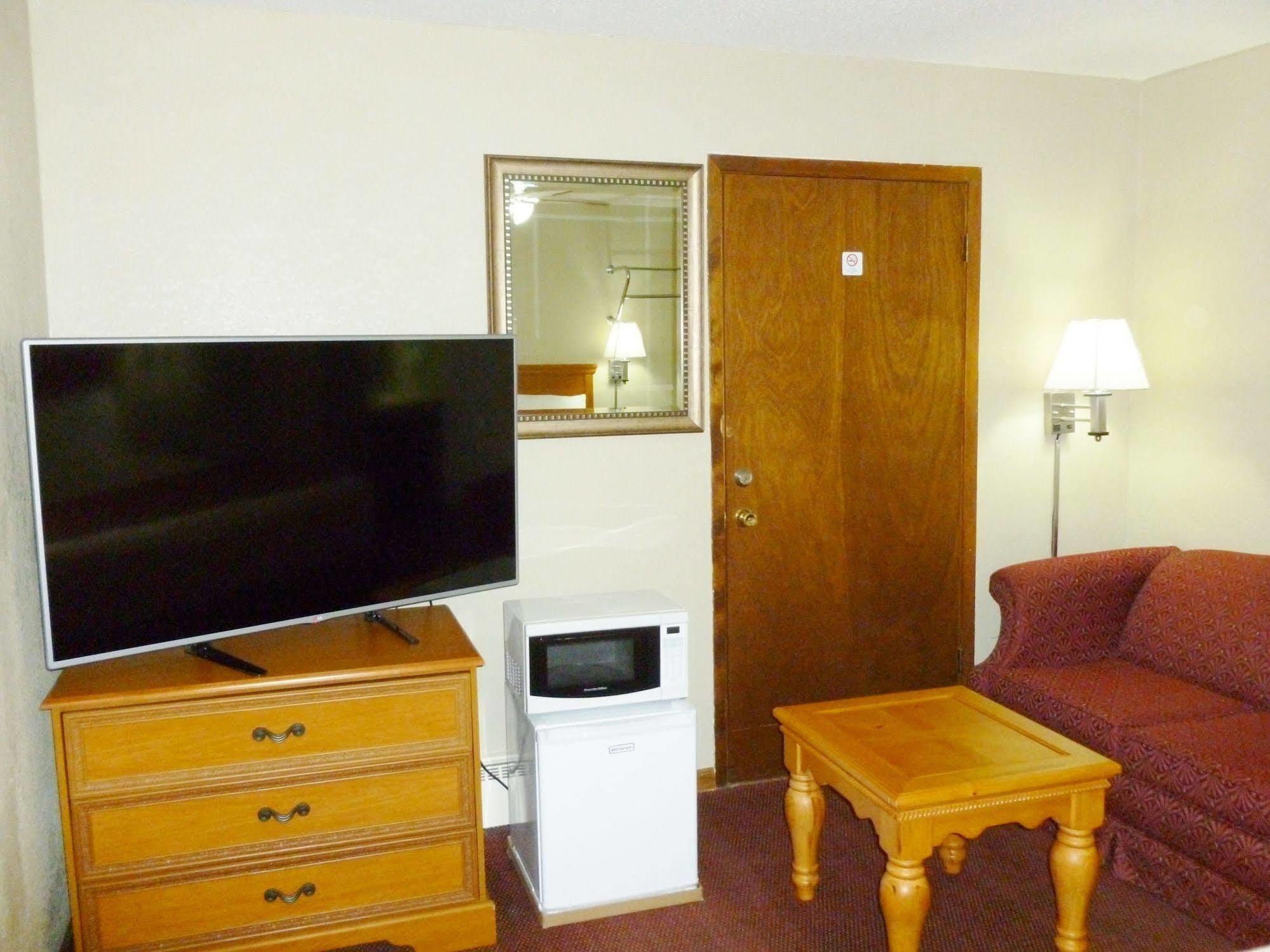 Royal Rest Motel Chariton Kültér fotó