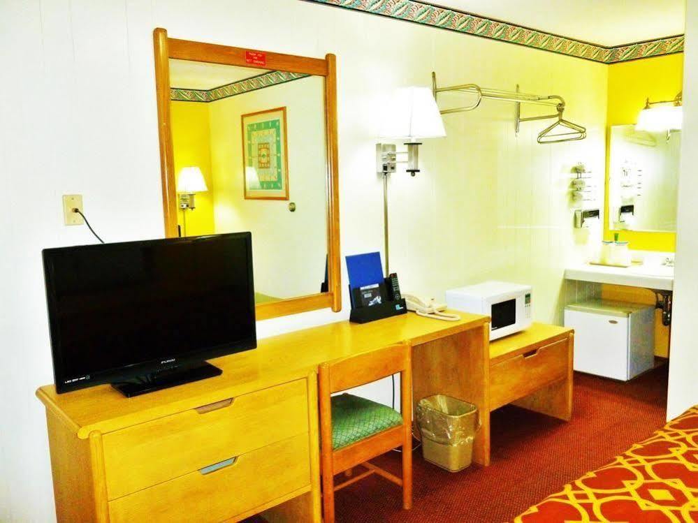 Royal Rest Motel Chariton Kültér fotó